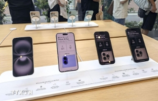CEO Tim Cook: Apple sẽ tăng giá sản phẩm do thiếu hụt chip nhớ vì AI
