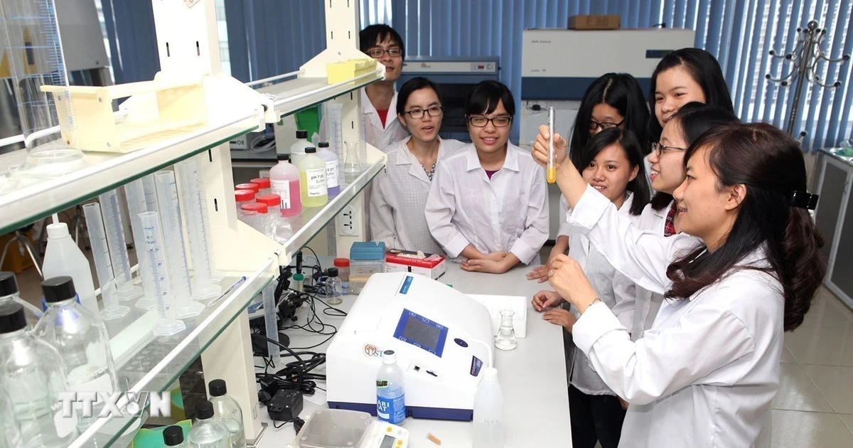 Giải bài toán công nghệ Việt thông qua chuỗi liên kết 3 nhà