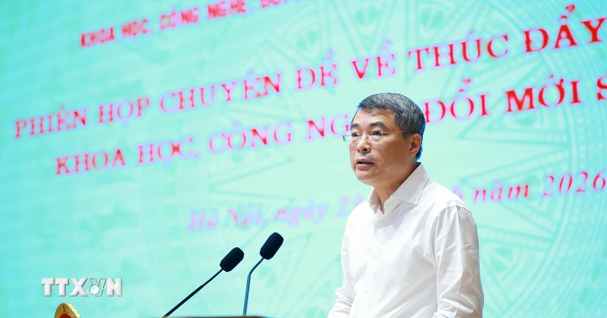 Thủ tướng: Tập trung nguồn lực cho sản phẩm chiến lược có khả năng dẫn dắt