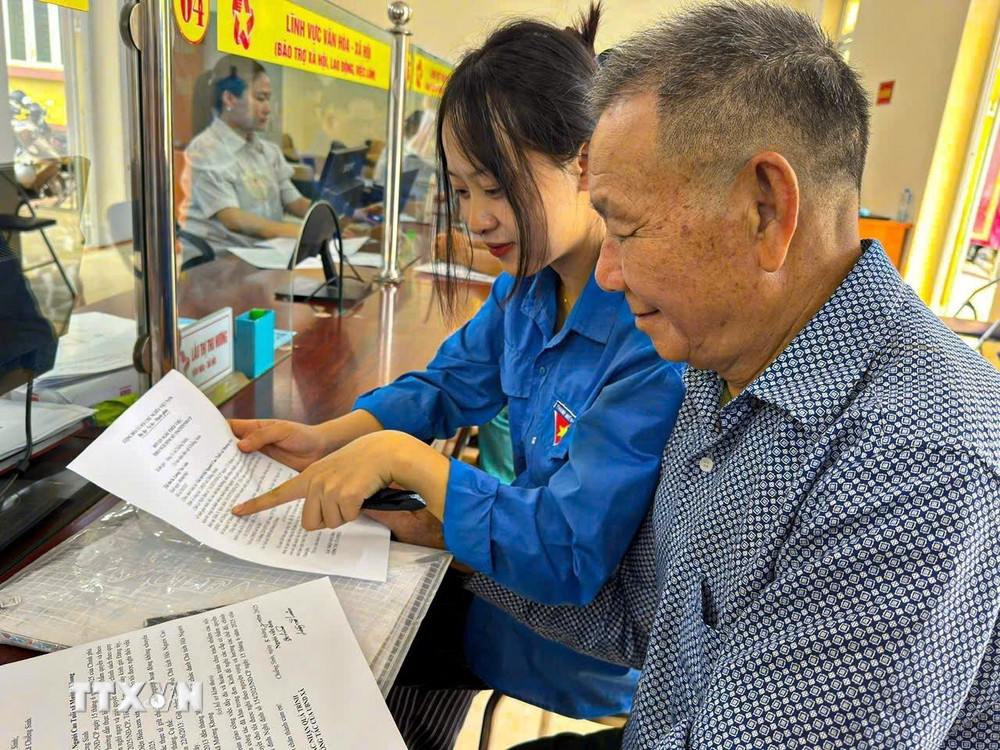 ttxvn-binh-dan-hoc-vu-so-o-vung-cao-dien-bien-8154326.jpg