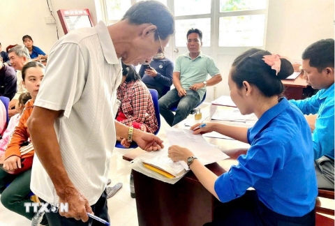 Cần Thơ: Cả hệ thống chính trị chung tay hỗ trợ nhân dân trong chuyển đổi số