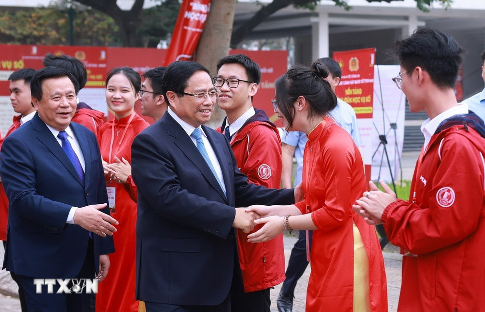 ttxvn-2603-thu-tuong-binh-dan-hoc-vu-2.jpg