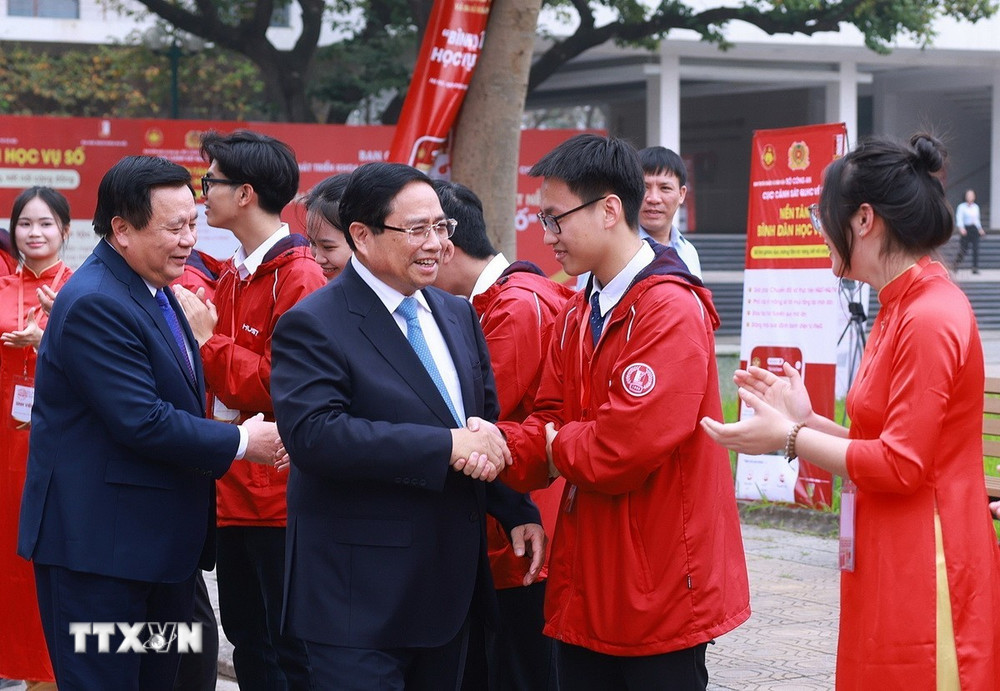 ttxvn-2603-thu-tuong-binh-dan-hoc-vu-3.jpg