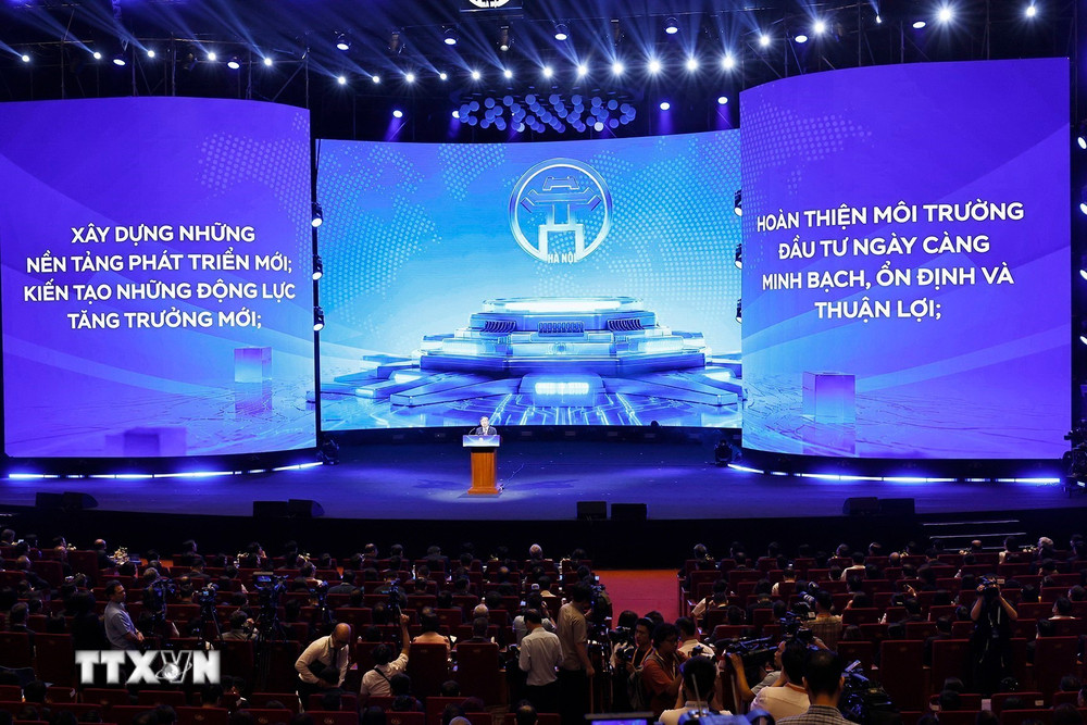 ttxvn-chu-tich-quoc-hoi-du-hoi-nghi-cong-bo-quy-hoach-tong-the-thu-do-ha-noi-tam-nhin-100-nam-11.jpg