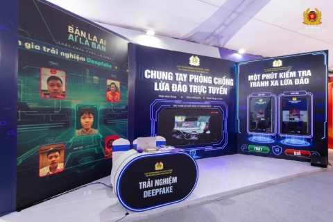 Triển lãm tương tác "Bức tường An ninh mạng" đến Hà Nội, lan tỏa kỹ năng an toàn số