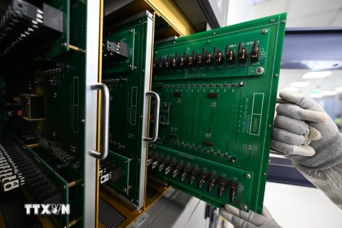 Mitsubishi Electric, Toshiba và Rohm đàm phán lập liên minh bán dẫn công suất