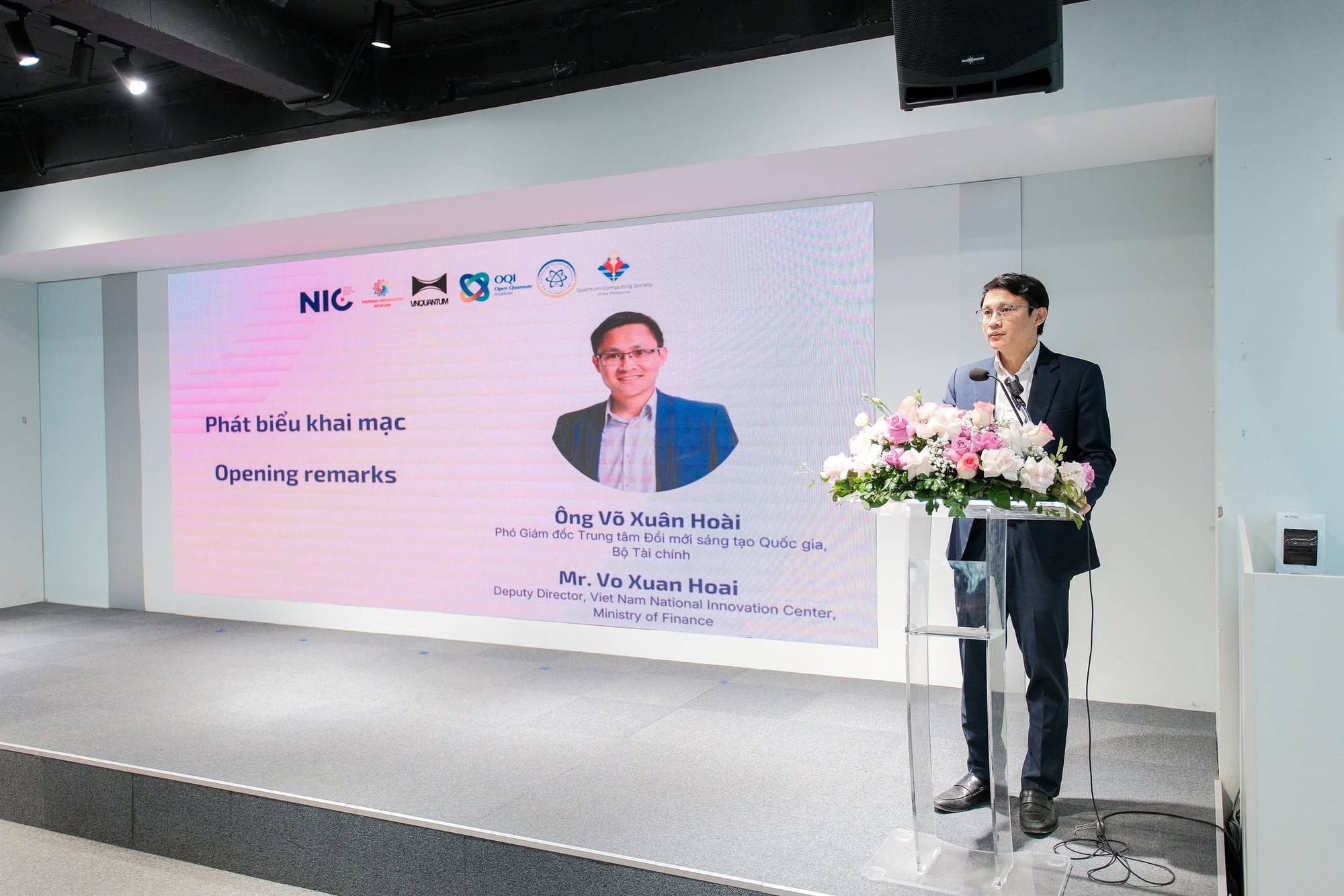 anh-cong-bo-hackathon.jpg