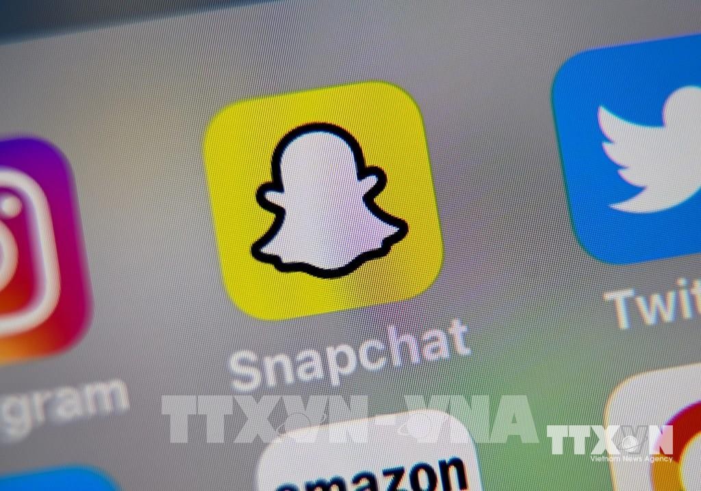 Tính năng mới của Snapchat cũng được tích hợp với video Spotlight, là các video ngắn tương tự TikTok của Snapchat.