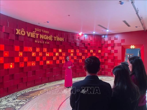 Bảo tàng Nghệ An – Bảo tàng Xô Viết Nghệ Tĩnh là một ví dụ điển hình về việc "lột xác" không gian lưu giữ truyền thống thành một điểm đến văn hóa số hiện đại. (Ảnh: Bích Huệ/TTXVN)