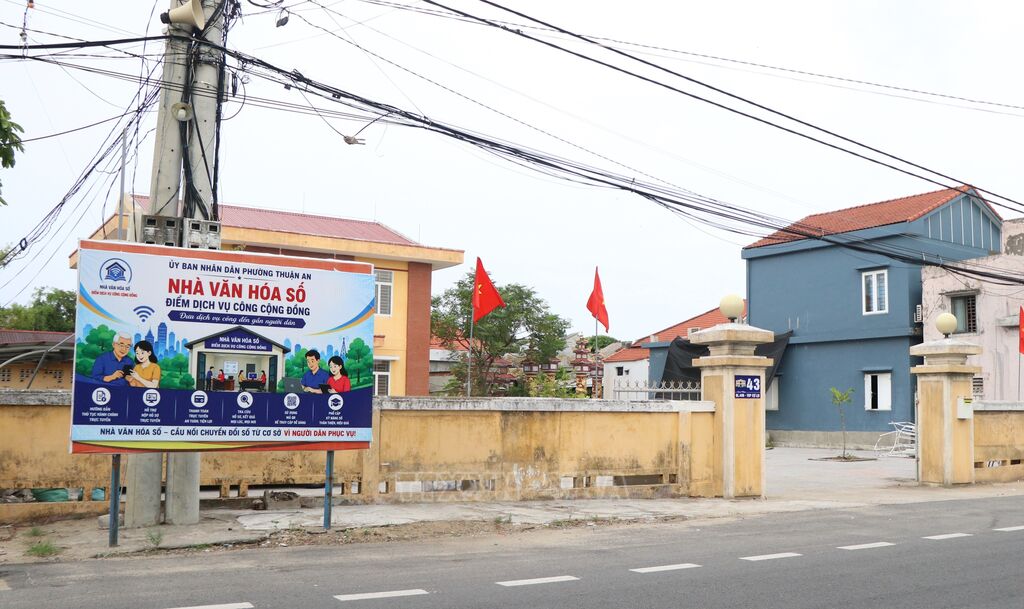 Nhà văn hóa số tổ dân phố Cự Lại, phường Thuận An, thành phố Huế. (Ảnh: Văn Dũng/TTXVN). Nhà văn hóa số tổ dân phố Cự Lại, phường Thuận An, thành phố Huế. (Ảnh: Văn Dũng/TTXVN).