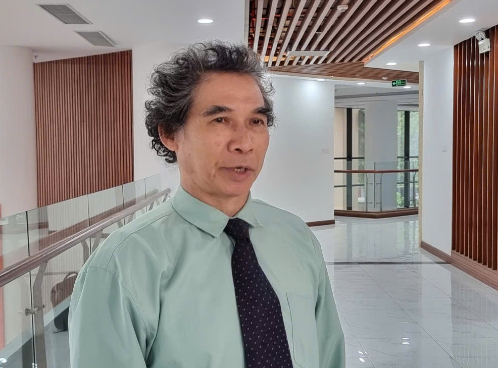 PGS.TS. Nguyễn Thường Lạng, giảng viên cao cấp Viện Thương mại và Kinh tế quốc tế, Đại học Kinh tế Quốc dân. Ảnh: Xuân Cường/Báo Tin tức và Dân tộc