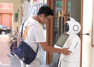 Kết nối trí tuệ toàn cầu, xây dựng nguồn nhân lực AI Việt Nam