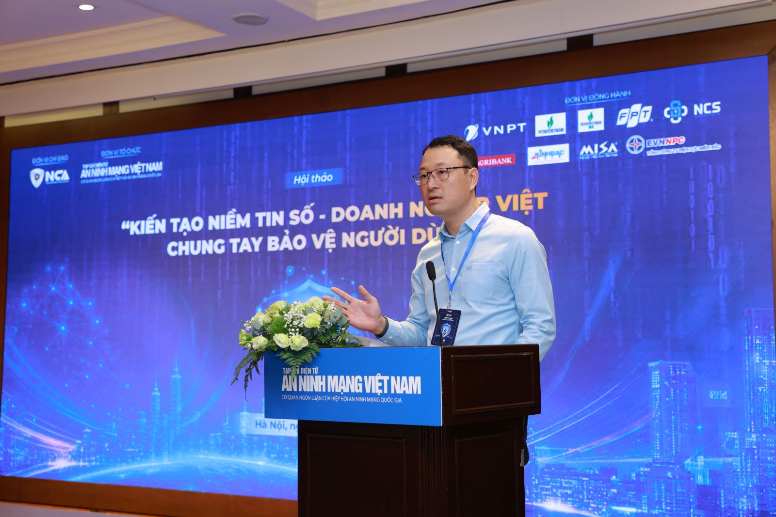 Thượng tá Triệu Mạnh Tùng, Phó Cục trưởng Cục A05&nbsp; phát biểu tại Hội thảo. Ảnh: BTC