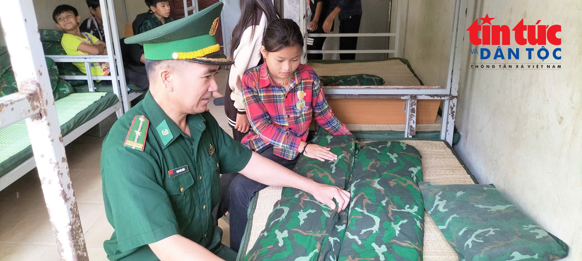 Mô hình “Đồng hành cùng ký túc xá vùng biên” tại Trường THCS Môn Sơn được cán bộ, chiến sĩ Đồn Biên phòng Môn Sơn (Bộ đội Biên phòng Nghệ An) duy trì trong nhiều năm qua. Ảnh: Viết Tôn monson-5378.jpg
