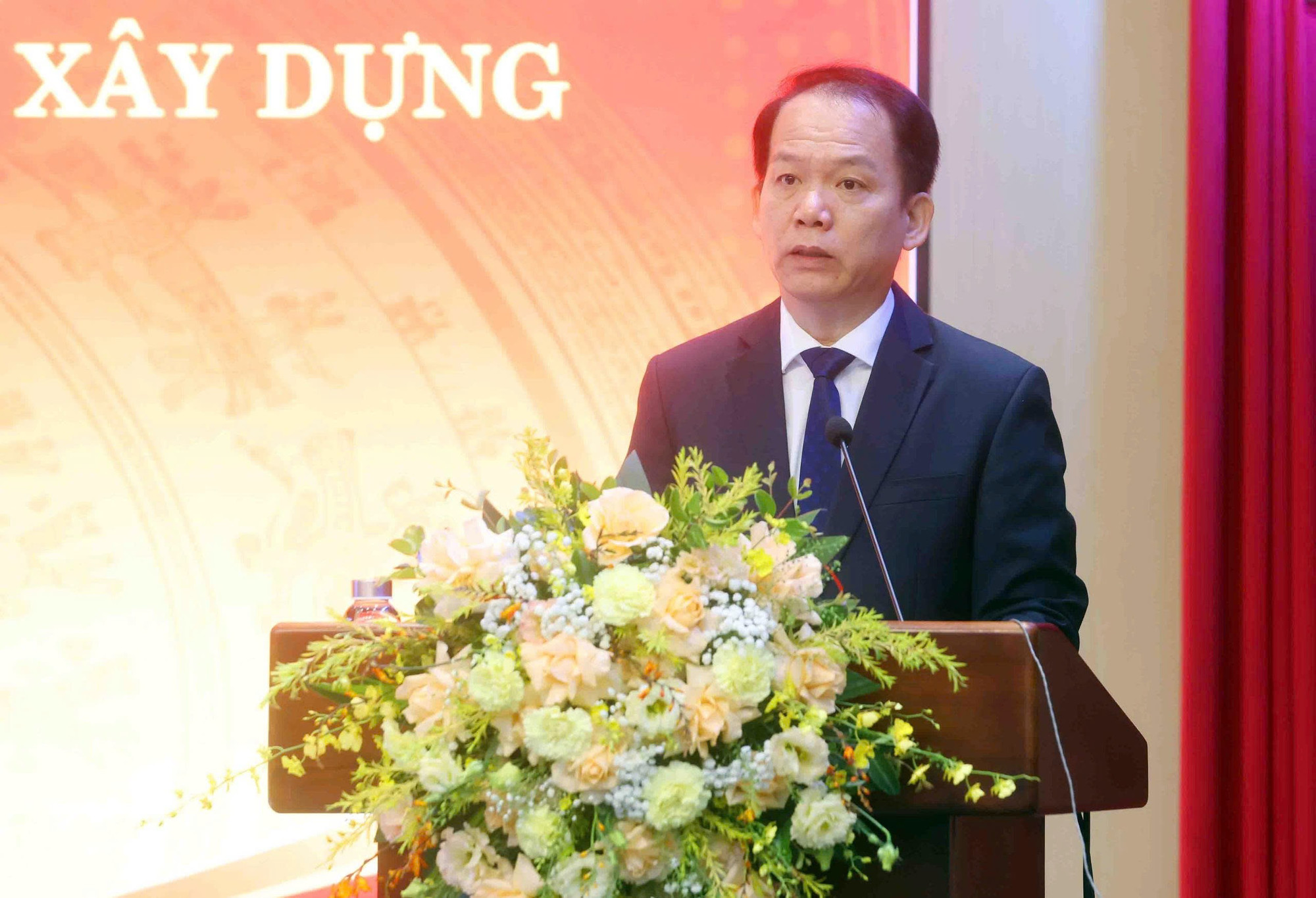 Bộ trưởng Bộ Tư pháp Hoàng Thanh Tùng phát biểu tại hội thảo. (Ảnh: BTP)