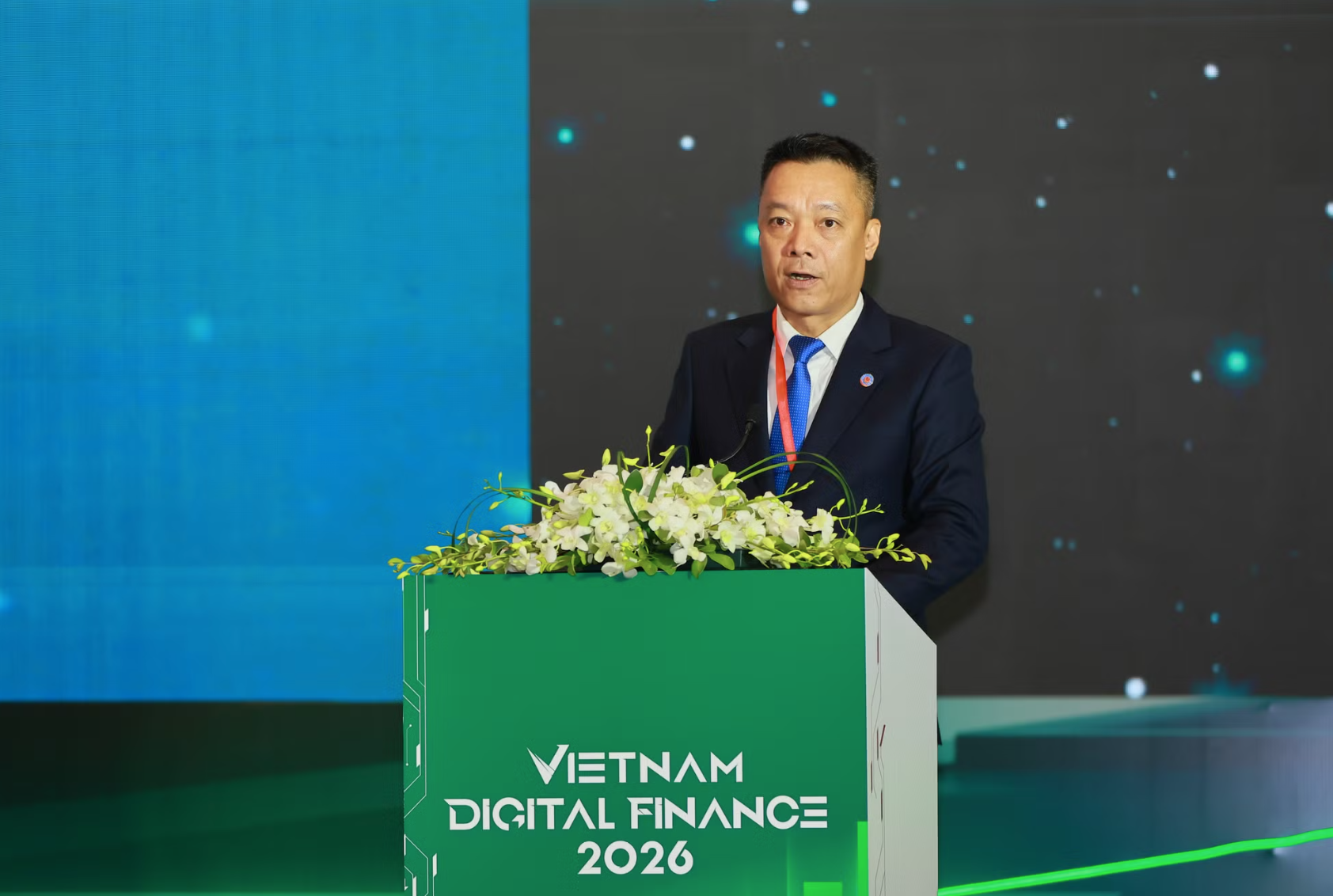 Cục trưởng Cục Công nghệ thông tin và Chuyển đổi số (Bộ Tài chính) Nguyễn Việt Hà phát biểu khai mạc VDF-2026 sáng 24/9. Ảnh: Bộ Tài chính