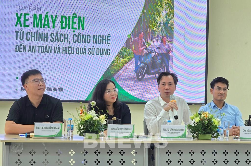 PGS.TS Đàm Hoàng Phúc, Đại học Bách khoa Hà Nội phát biểu. (Ảnh: Văn Xuyên/BNEWS/TTXVN)