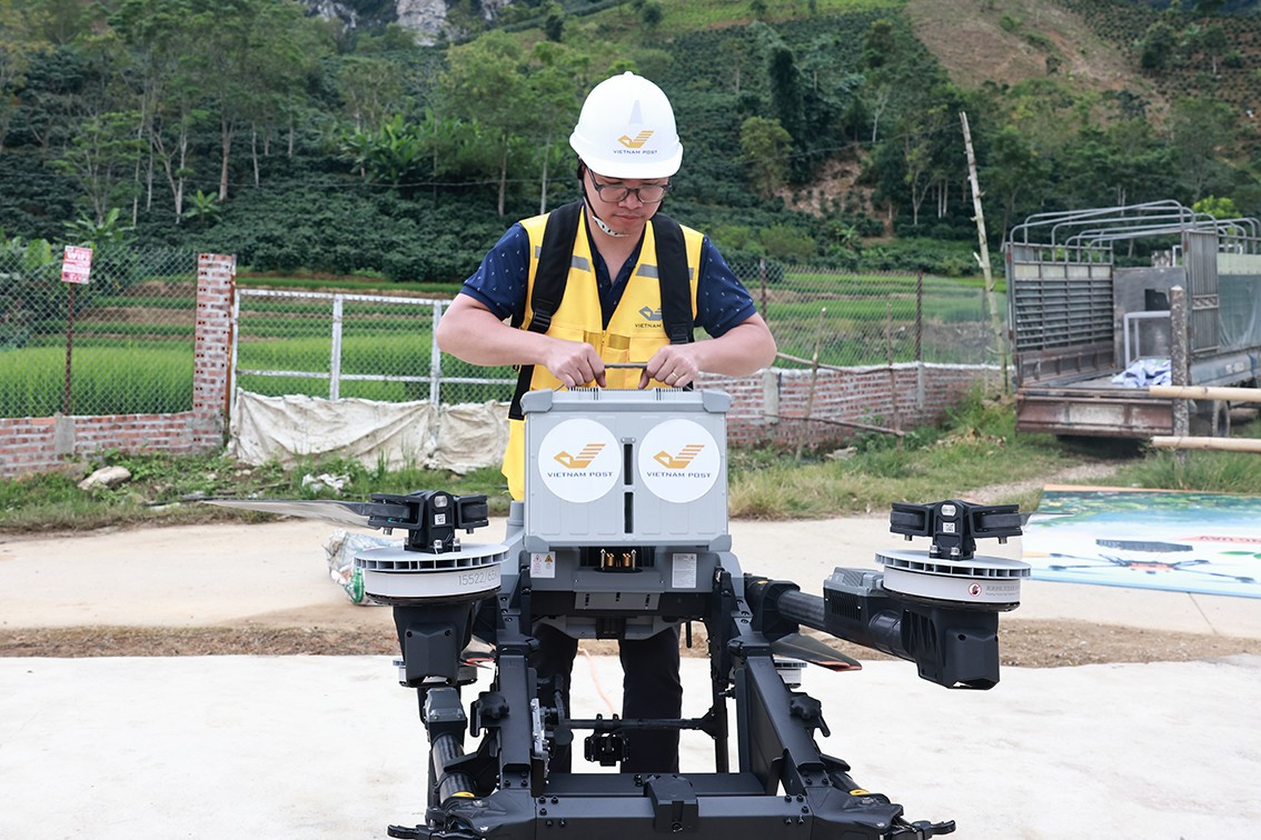 Thử nghiệm UAV tại Điện Biên. (Ảnh: Vnpost)