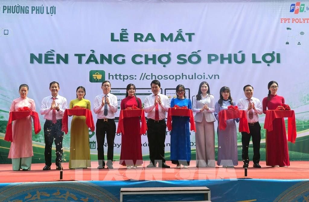 Lễ ra mắt nền tảng