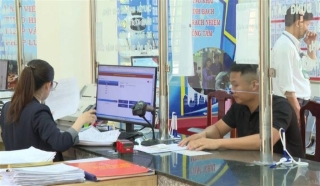 AI “chia lửa” thủ tục hành chính, giảm áp lực cho cán bộ