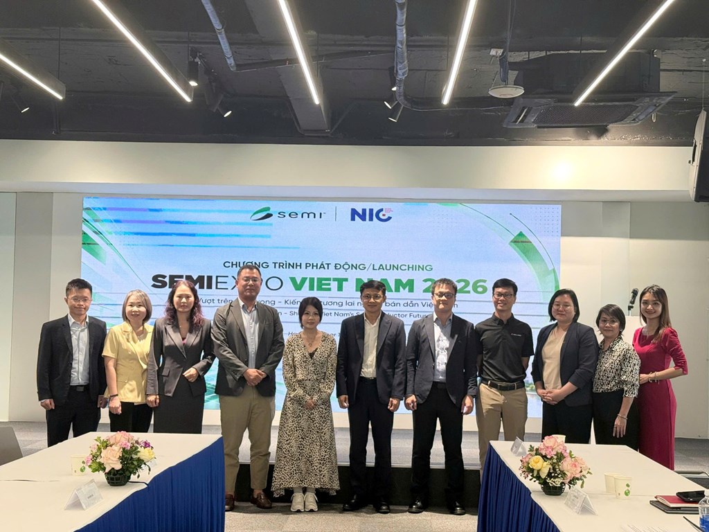 Chương trình phát động SEMIEXPO Việt Nam 2026 được tổ chức tại Hà Nội, quy tụ đại diện cơ quan quản lý, doanh nghiệp, trường đại học và các tổ chức trong ngành bán dẫn. (Ảnh: NIC)