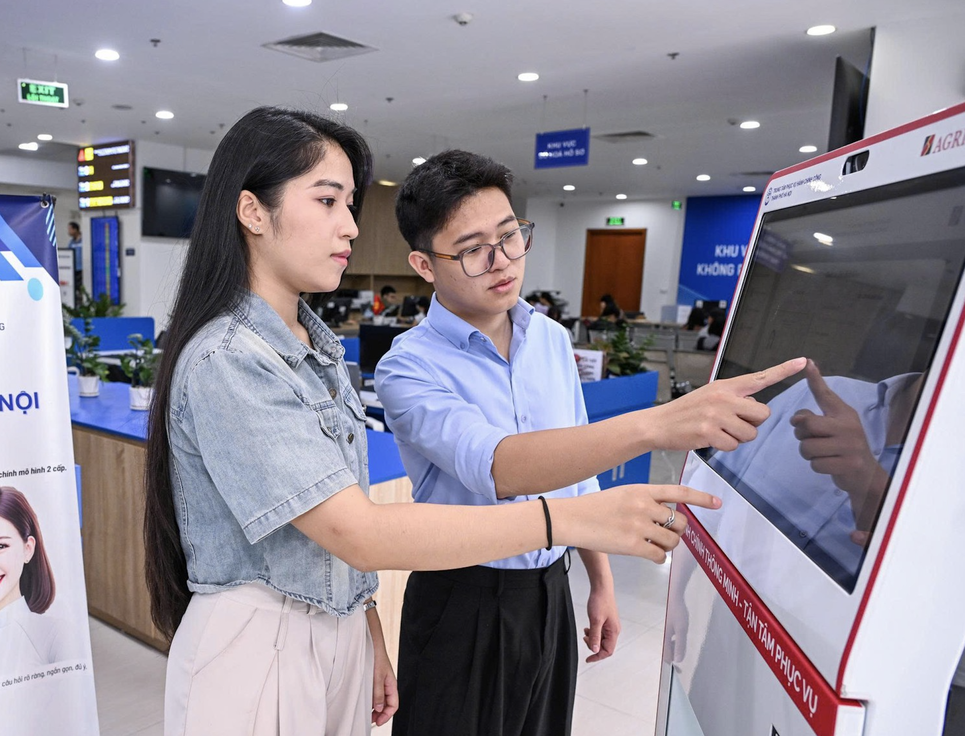 Hà Nội tăng tốc chuyển dịch vụ Internet sang sử dụng IPv6 only. (Quang Phong/Báo Tin tức và Dân tộc) Hà Nội tăng tốc chuyển dịch vụ Internet sang sử dụng IPv6 only. (Quang Phong/Báo Tin tức và Dân tộc)
