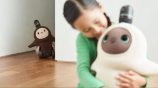 Robot gia đình bước vào kỷ nguyên tương tác cảm xúc nhờ AI