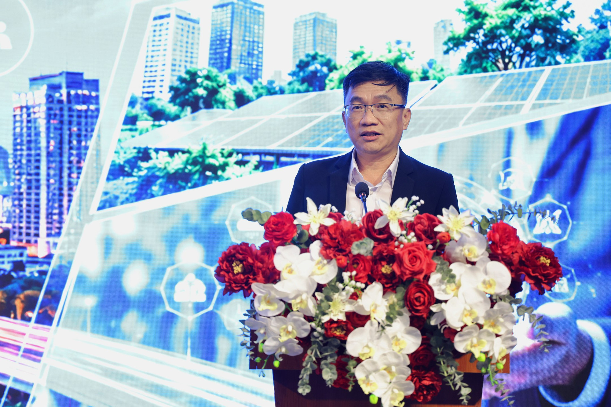 Ông Trần Trọng Tuyên, Phó Giám đốc Sở Khoa học và Công nghệ TP Hồ Chí Minh, phát biểu tại hội nghị gần đây. (Ảnh: Lưu Niệm/Báo Tin tức và Dân tộc)