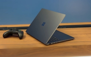 Microsoft thúc đẩy tầm nhìn AI với mẫu máy tính Surface Ultra