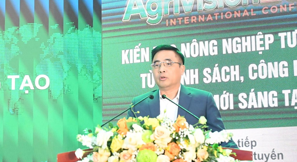 Thứ trưởng Bộ Nông nghiệp và Môi trường Nguyễn Quốc Trị phát biểu tại hội thảo. (Ảnh: Bích Hồng/Bnews/vnanet.vn)