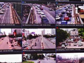 Hà Nội đang đẩy mạnh ứng dụng trí tuệ nhân tạo (AI), dữ liệu số trong quản lý, điều hành giao thông, góp phần xử lý một trong những “điểm nghẽn” lớn của đô thị. Việc khai thác AI, dữ liệu thời gian thực đang từng bước cụ thể hóa Nghị quyết 57 trong quản trị giao thông Thủ đô.