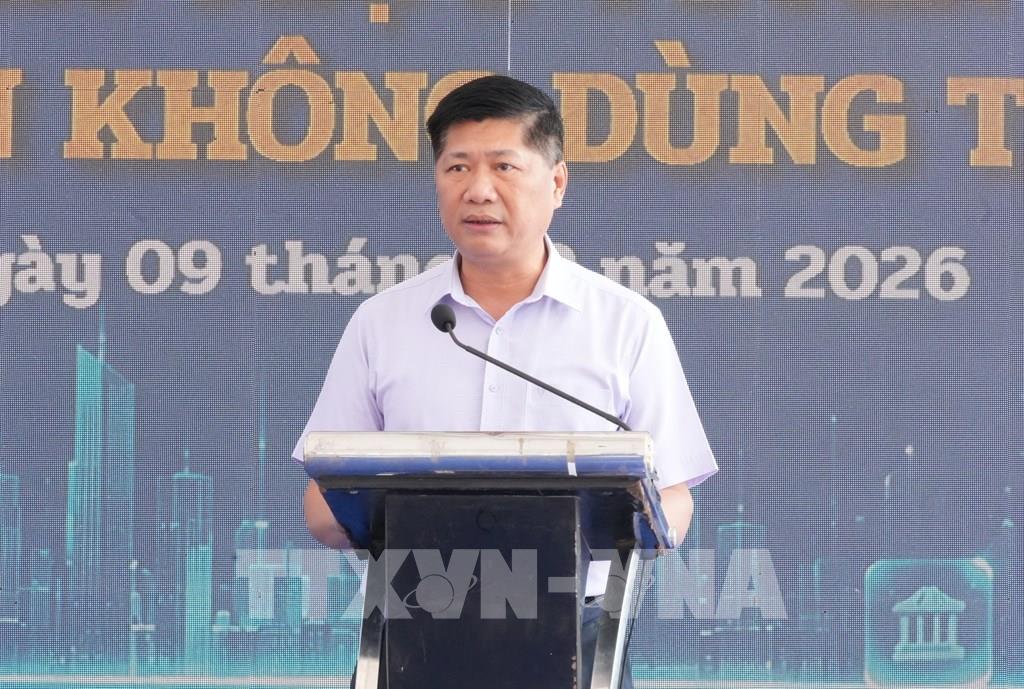 Phó Giám đốc Sở Khoa học và Công nghệ thành phố Bắc Ninh Dương Đại Lâm chia sẻ về phát triển hạ tầng số tại sự kiện. (Ảnh: Đồng Thúy - TTXVN)
