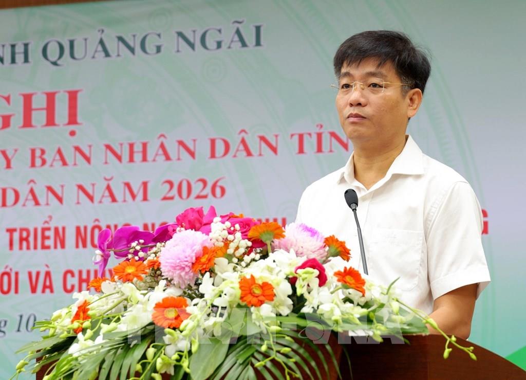 Phó Chủ tịch UBND tỉnh Quảng Ngãi Đỗ Tâm Hiển phát biểu. (Ảnh: Lê Phước Ngọc - TTXVN) Phó Chủ tịch UBND tỉnh Quảng Ngãi Đỗ Tâm Hiển phát biểu. (Ảnh: Lê Phước Ngọc - TTXVN)